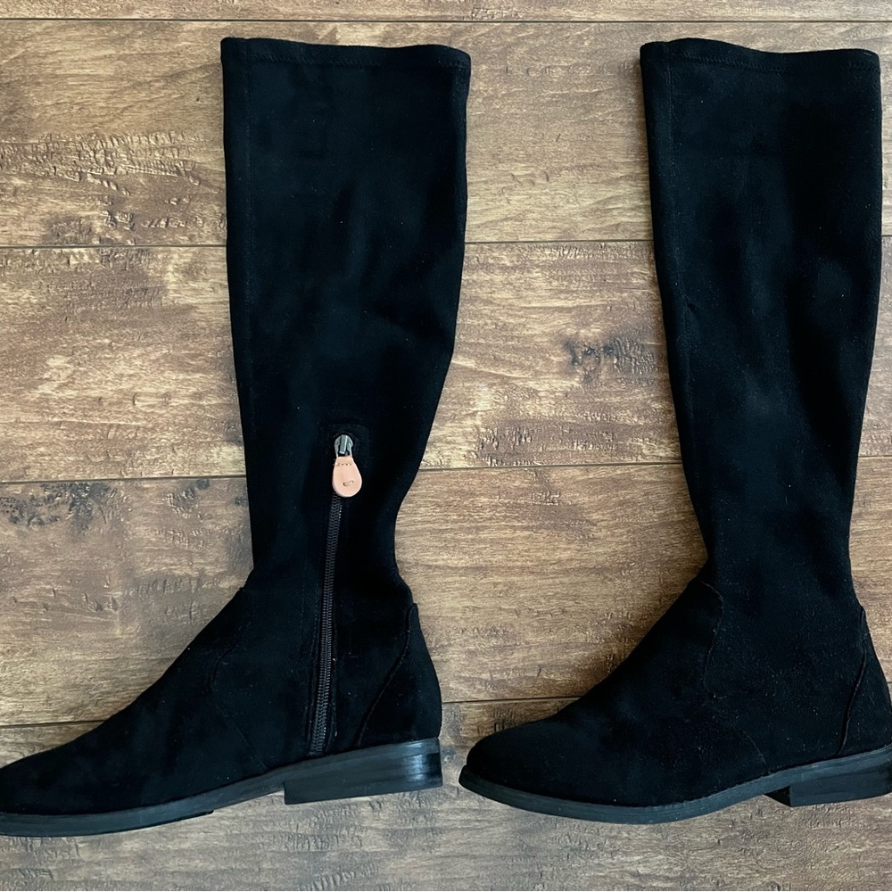 Gentle Souls by Kenneth Cole Women's Emma Stretch Boot Knee High size 5M